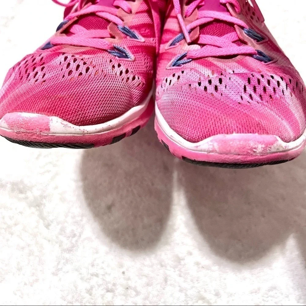 NIKE Women's Free 5.0 TR Fit 5 Print pink Shoes sneakers size 6